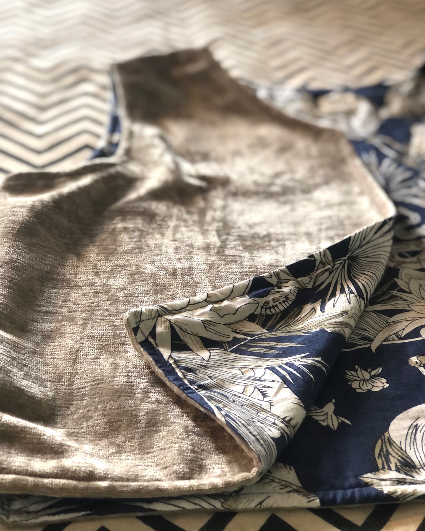 Snake - Velvet Jungle